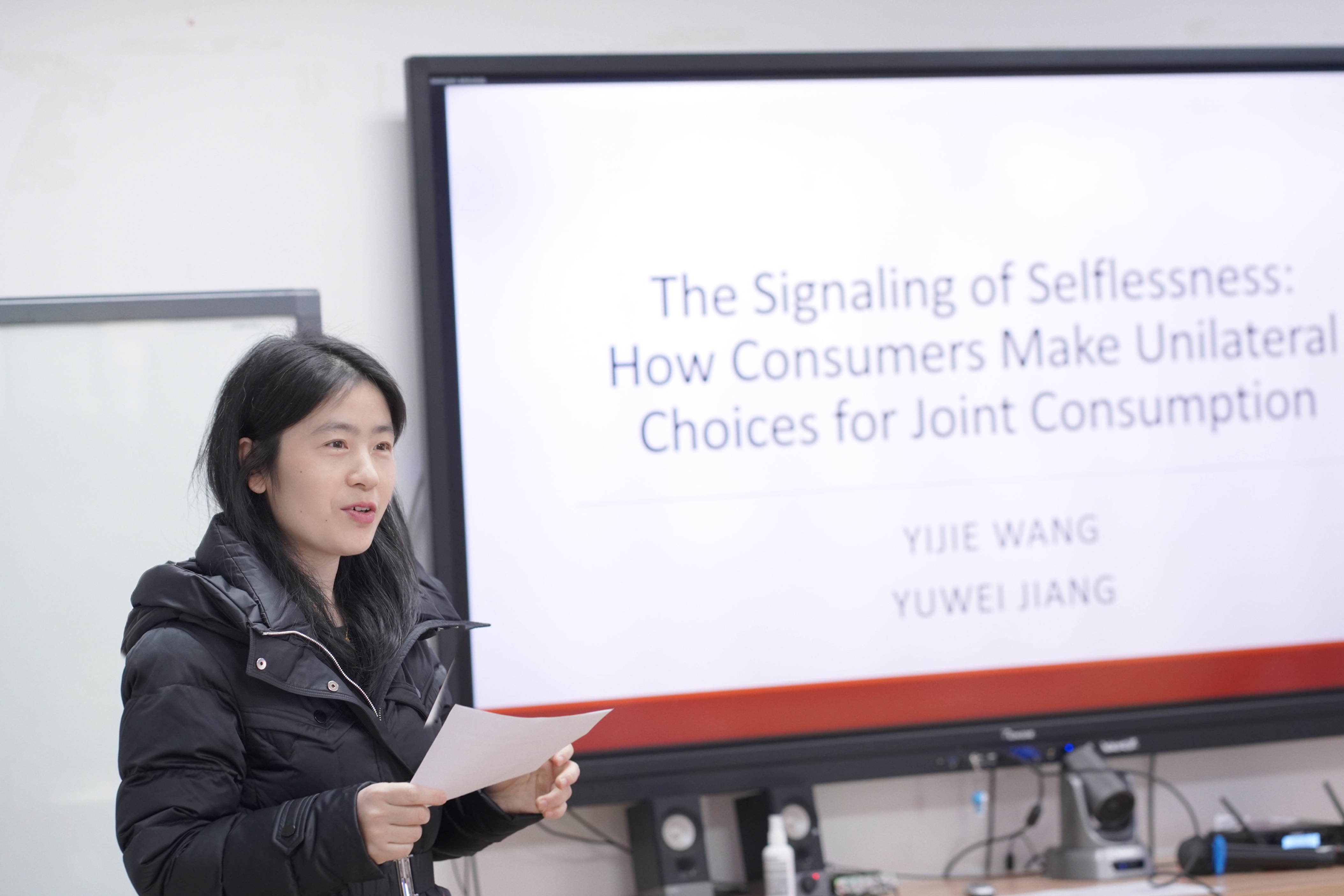 英国华威大学王伊洁助理教授学术讲座顺利举行-西南交通大学经济管理学院官网